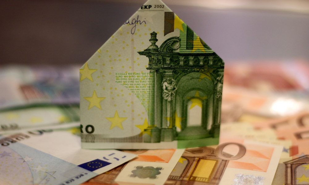 housebuilding-house-money-1005491 housebuilding, house, money-1005491.jpg